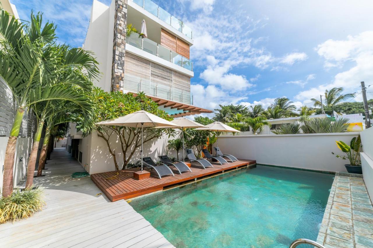 Beachcove Pereybere Beach Екстер'єр фото